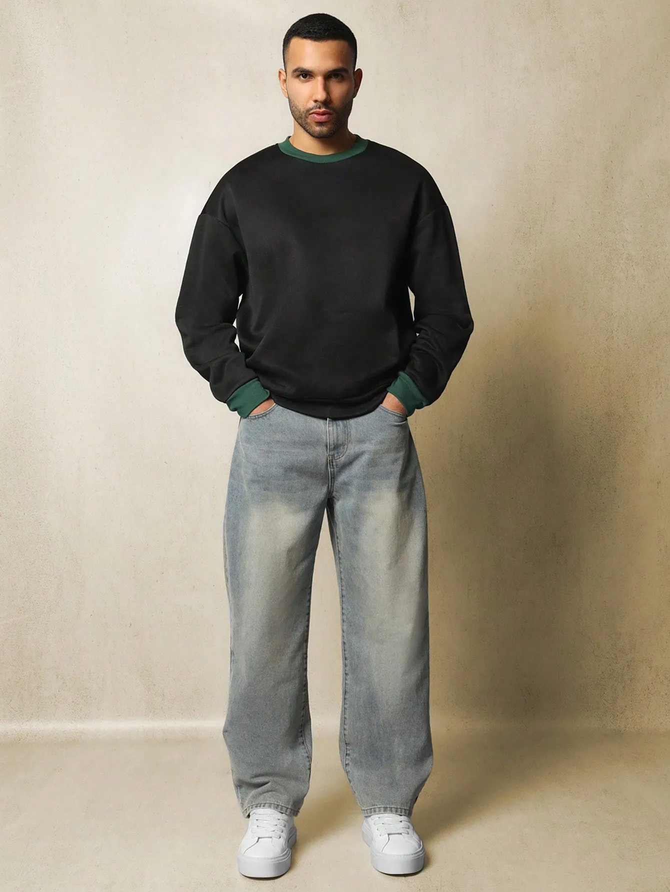 Oversized Fit Contrast Colour Crew Neck & Cuff Sleeve Sweatshirt With Embroidery